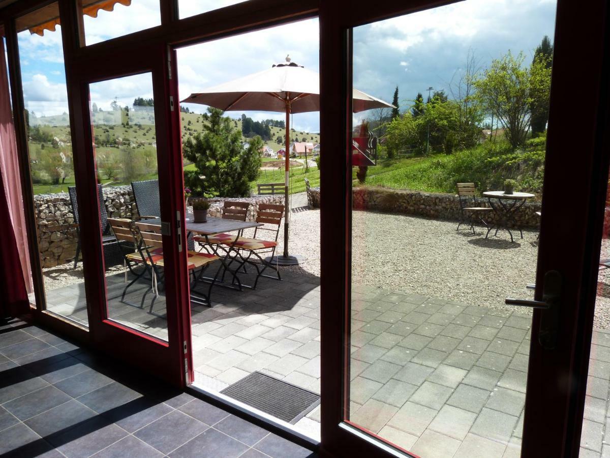 Alb Lodge Gomadingen Exterior foto